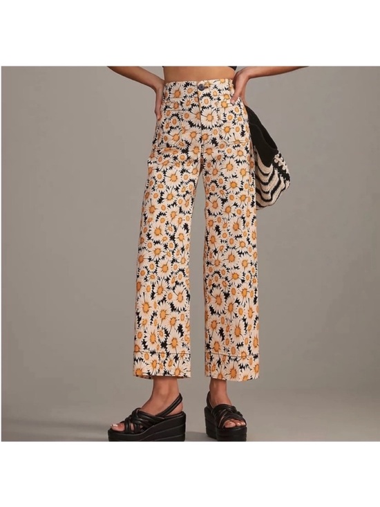 Anthropologie Pants - Rare Maeve The Colette Cropped Wide Leg Pants in a daisy floral print